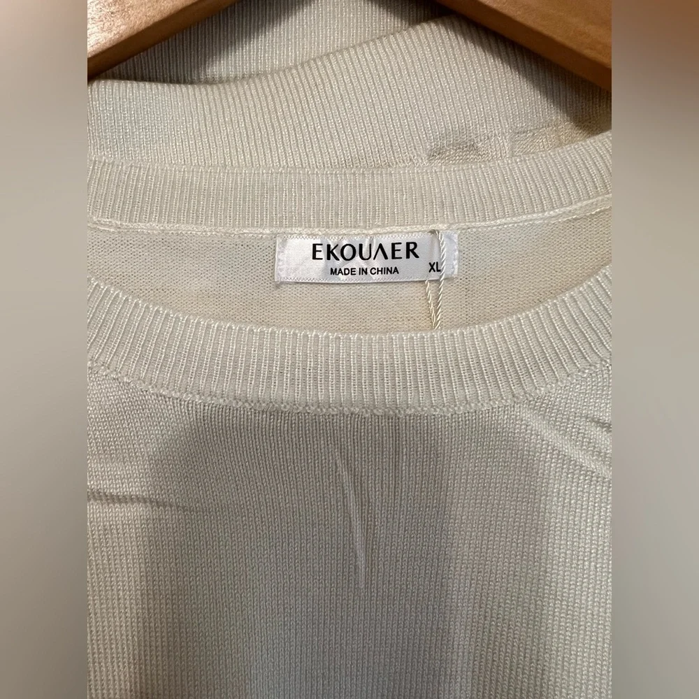 NWT Beige and Black Lounge Set - Picture 4 of 5